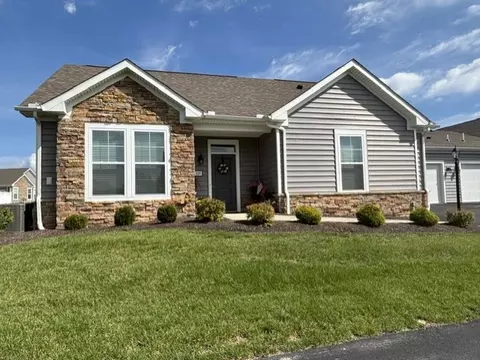 125 Village #4B, Finleyville, PA 15332