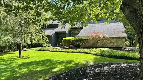 4735 Spring Ridge Ln, Murrysville, PA 15668