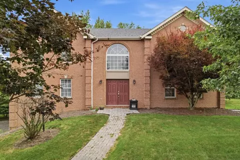 3602 Windsor Ct, Pittsburgh, PA 15238