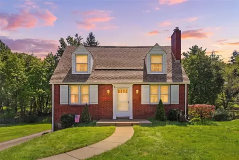 320 Mcintyre Rd, Pittsburgh, PA 15237