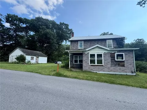134 Caroline St, Robinson, PA 15949