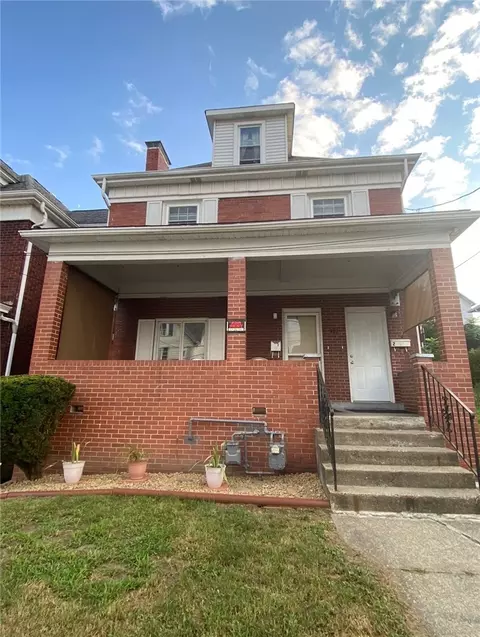 522 Patton Ave, Jeannette, PA 15644