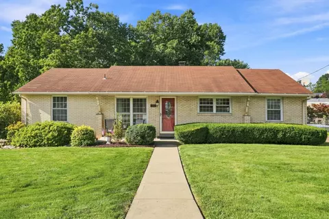 105 Louis, Mckees Rocks, PA 15136