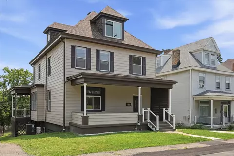 369 Stanford Ave, Pittsburgh, PA 15229