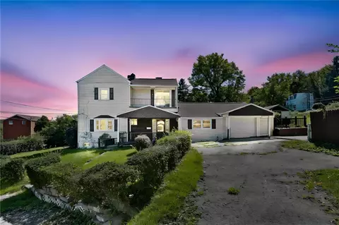 1600 Ballinger St, Pittsburgh, PA 15210