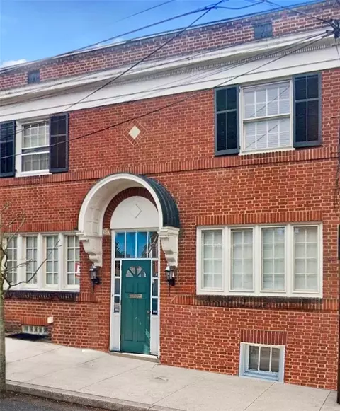 930 Bellefonte St, Pittsburgh, PA 15232