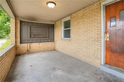 Exterior - 1180 Ridge Ave, Braddock, PA 15104 photo 6 of 9