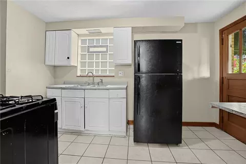 Kitchen - 1180 Ridge Ave, Braddock, PA 15104 photo 1 of 4
