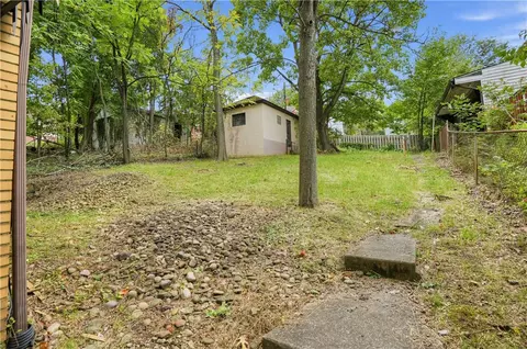 Exterior - 1180 Ridge Ave, Braddock, PA 15104 photo 5 of 9