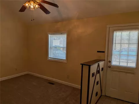 Living - 123 Grant Ave, Pittsburgh, PA 15209 photo 1 of 7