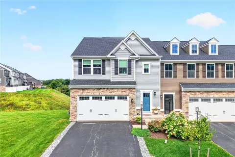 211 Dana Dr, Sewickley, PA 15143