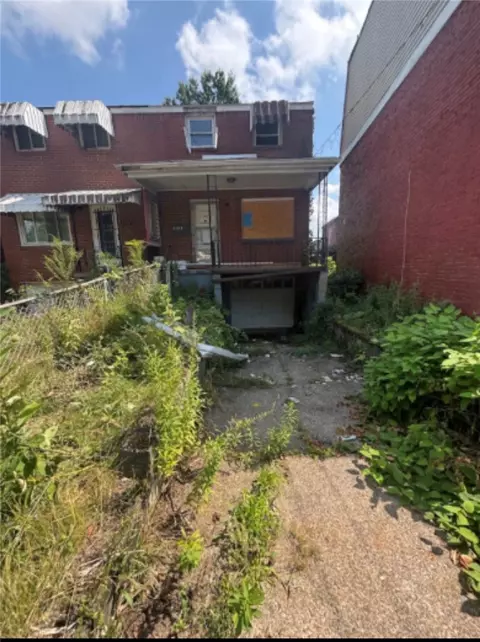 2526 Bedford Ave, Pittsburgh, PA 15219