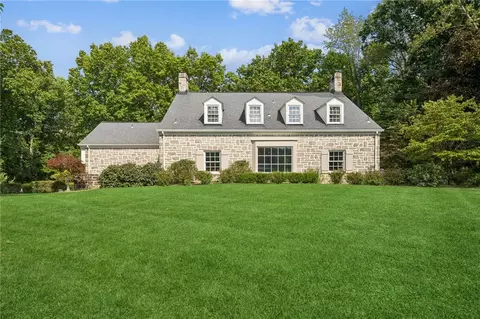 169 Backbone Rd, Sewickley, PA 15143