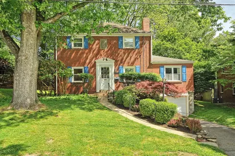 1636 Jamestown, Pittsburgh, PA 15235