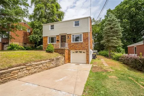 5385 California Ave, Bethel Park, PA 15102