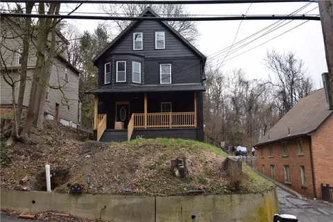 910 Main St, Aliquippa, PA 15001