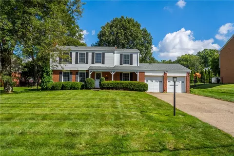 1215 Rolling Meadow Rd, Pittsburgh, PA 15241