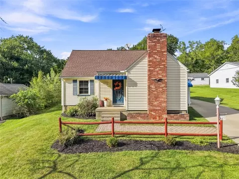 429 Falls Ave, New Castle, PA 16105