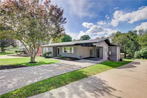 149 Spring Hill Rd, Aliquippa, PA 15001