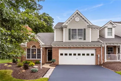 1440 Willowbrook Rd, Washington, PA 15301