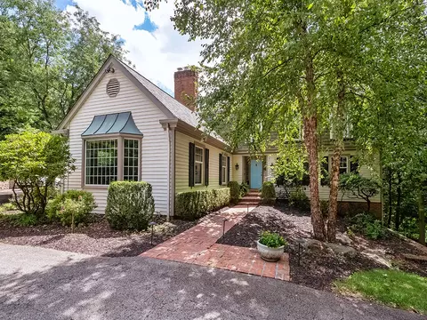 1256 Fox Chapel, Pittsburgh, PA 15238