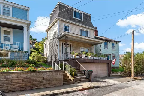 17 Locust St, Pittsburgh, PA 15223
