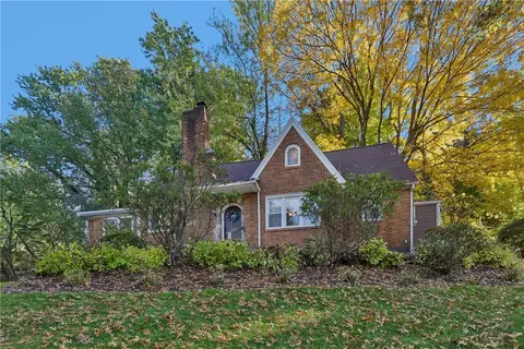 133 Spring Grv, Pittsburgh, PA 15235