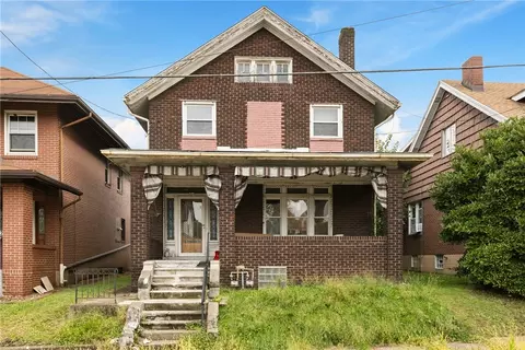 418 Charles St, Turtle Creek, PA 15145