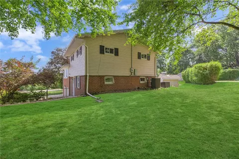 Exterior - 3660 Brodhead, Monaca, PA 15061 photo 1 of 3