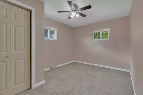 Bedroom - 3660 Brodhead, Monaca, PA 15061 photo 6 of 6