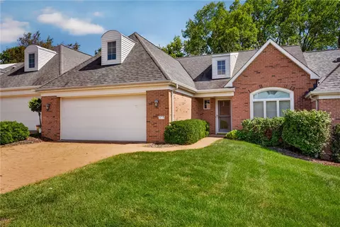 329 Hidden Falls Ct, Pittsburgh, PA 15238