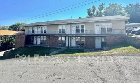 616 Union St, California, PA 15419