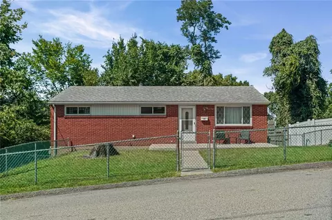 333 Walpole Dr, Pittsburgh, PA 15235