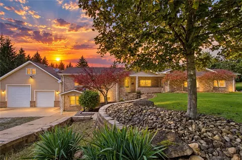 10 Whitetail Dr, Washington, PA 15301