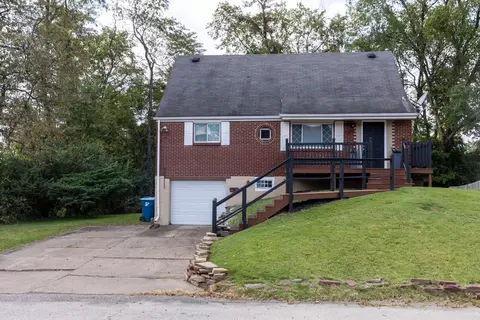 540 Guylyn Dr, Pittsburgh, PA 15235