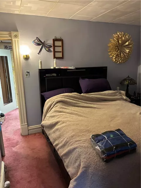 Bedroom - 904 Coalmont St, Braddock, PA 15104 photo 2 of 3