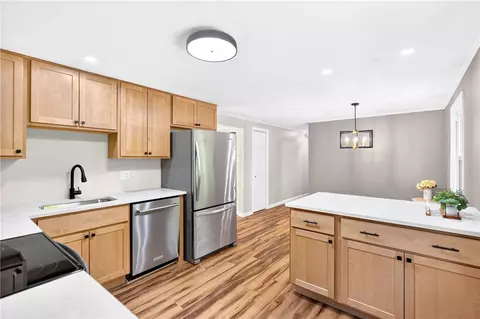 Kitchen - 11083 Bouldin Rd, Irwin, PA 15642 photo 1 of 2