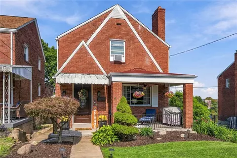 1418 Straka St, Pittsburgh, PA 15204