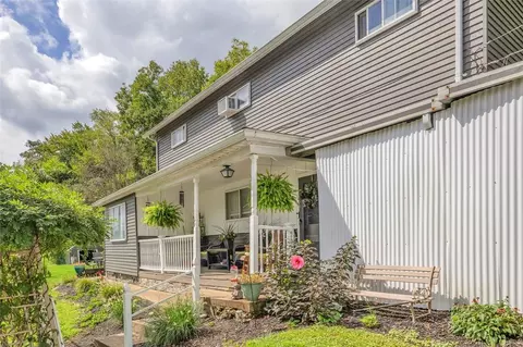 1722 Blythedale Rd, Buena Vista, PA 15018