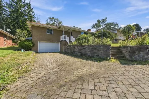719 Locust St, Greensburg, PA 15601