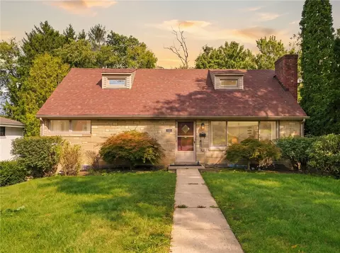 1125 Sunrise Dr, Pittsburgh, PA 15243