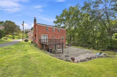 Exterior - 696 Sloop, Pittsburgh, PA 15237 photo 3 of 4