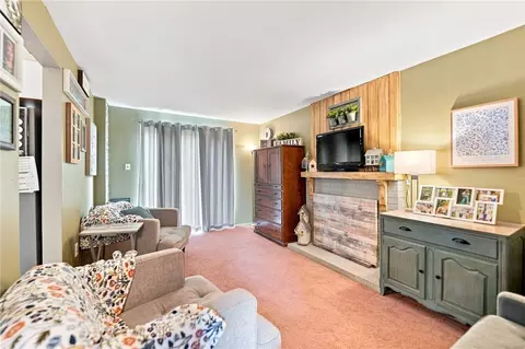 Living - 696 Sloop, Pittsburgh, PA 15237 photo 1 of 1