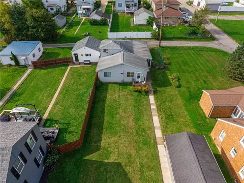 1810 Vanburen, Aliquippa, PA 15001