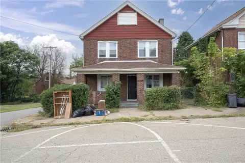 910 Edith St, Duquesne, PA 15110