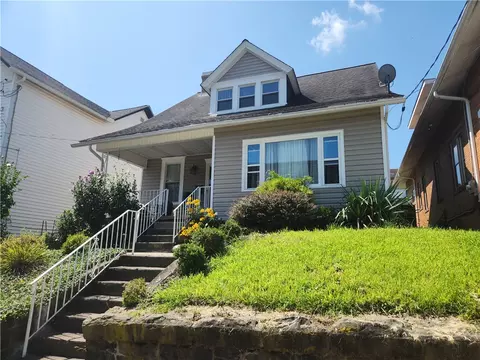 505 Crest Ave, Charleroi, PA 15022