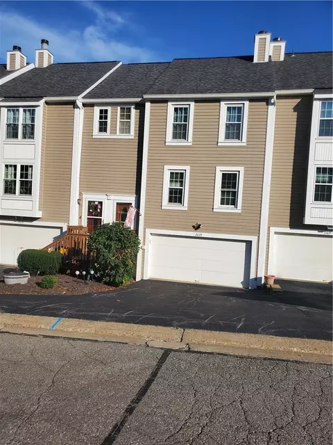 2635 Hunters Point Dr, Wexford, PA 15090