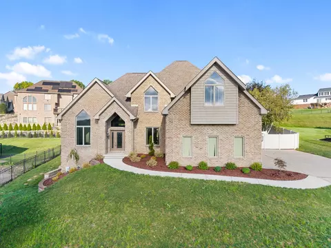 339 Kathy Dr, Belle Vernon, PA 15012