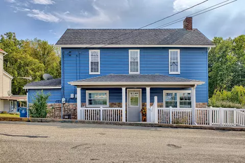 433 Bridge St, Hunker, PA 15639