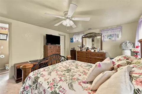 Bedroom - 305 E 3rd St, Derry, PA 15627 photo 3 of 5